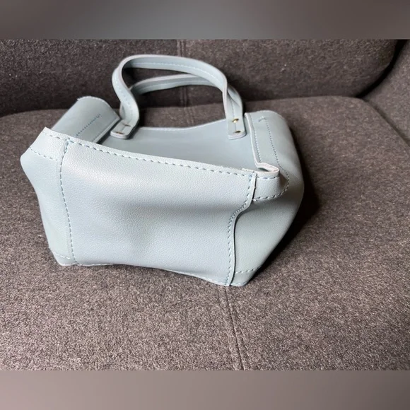 Miniso Life small handbag - Picture 5 of 5